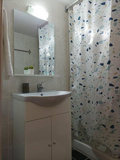 Comfy Cozy Iksia Apartamento Ixia  Exterior foto